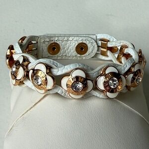 Henri Bendel White Leather Braided Flower Crystal Snap Bracelet Gold Tone Logo